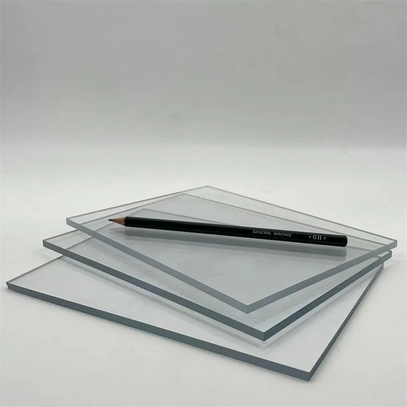 Tấm Polycarbonate tráng cứng 4mm