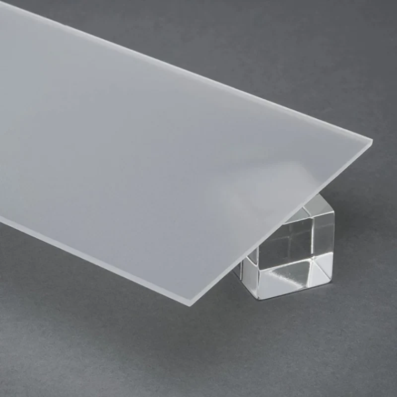 Tấm Polycarbonate chống chói